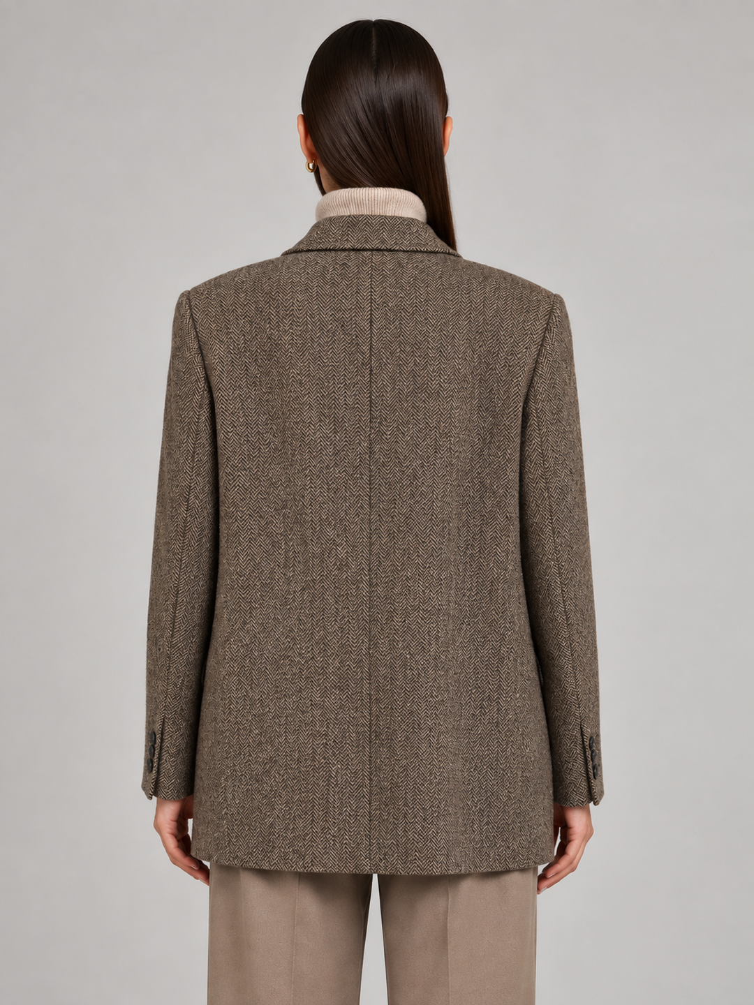 Wide-shoulder Loose-fit Wool Blazer