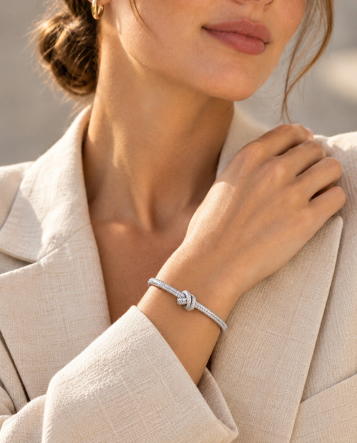 Pavé Single-Knot Cuff - Silver