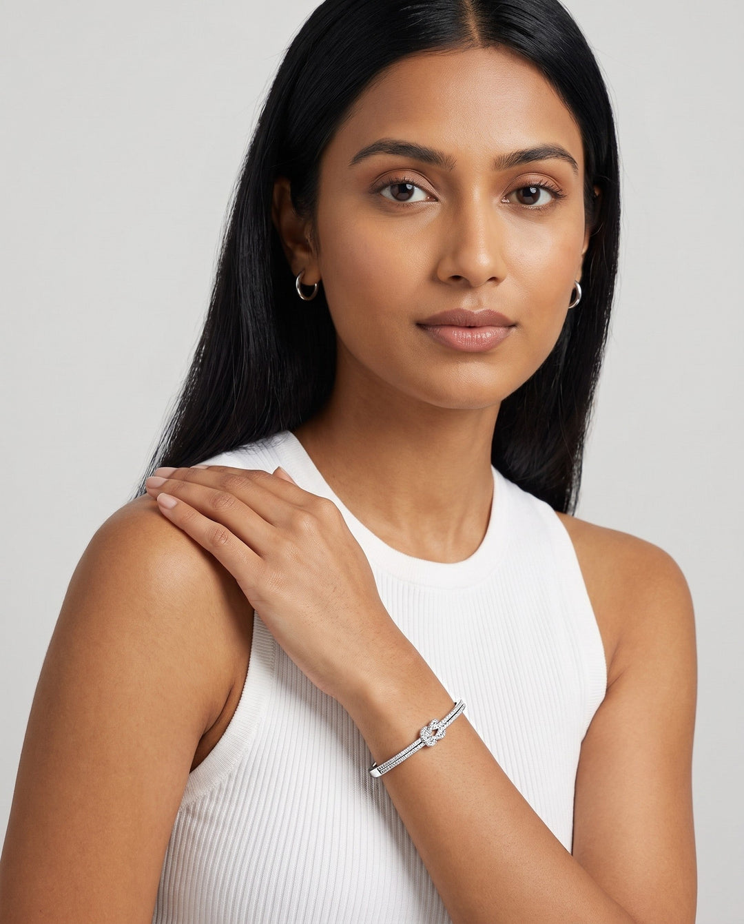 Pavé Knot Bangle Bracelet - Silver