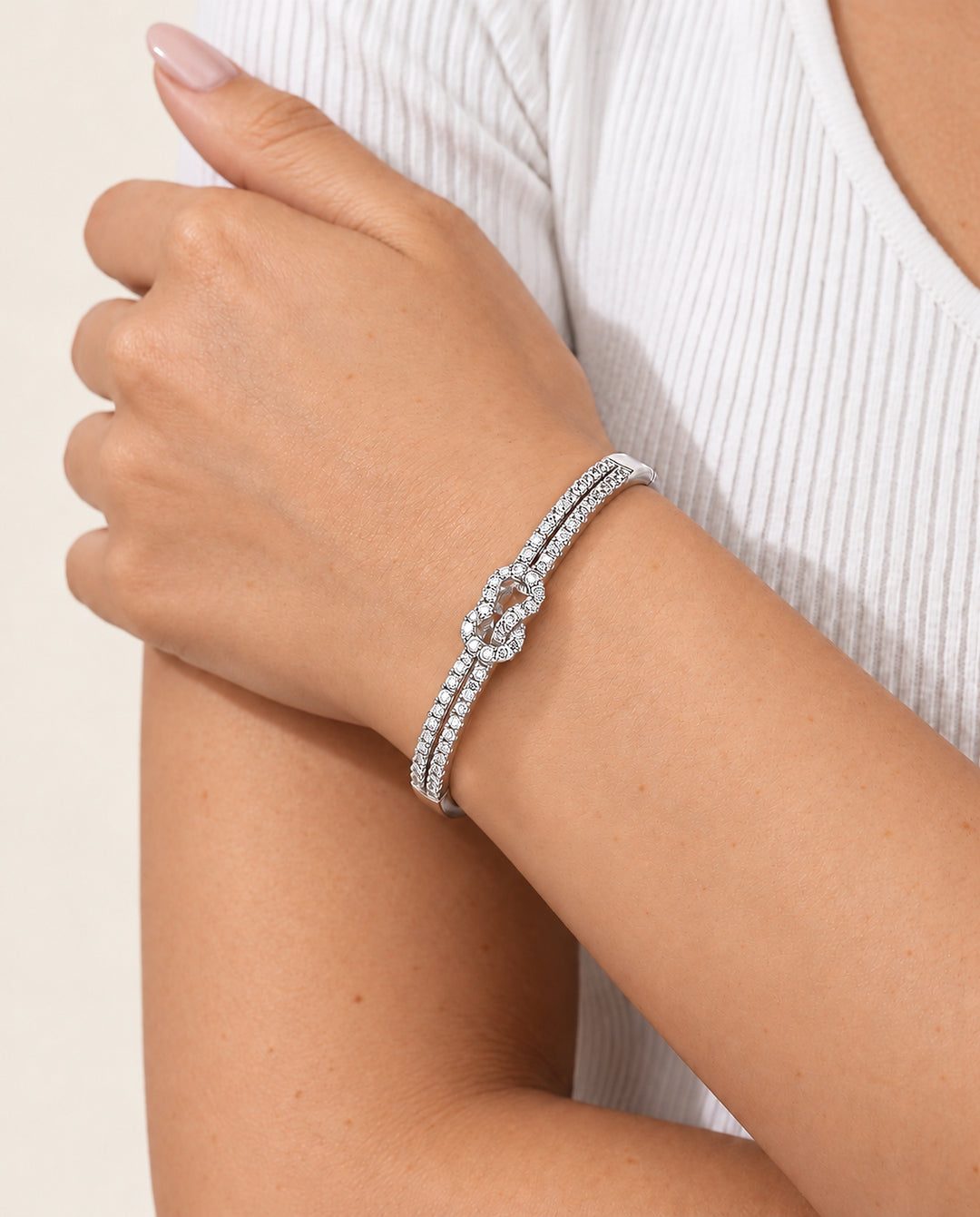 Pavé Knot Bangle Bracelet - Silver