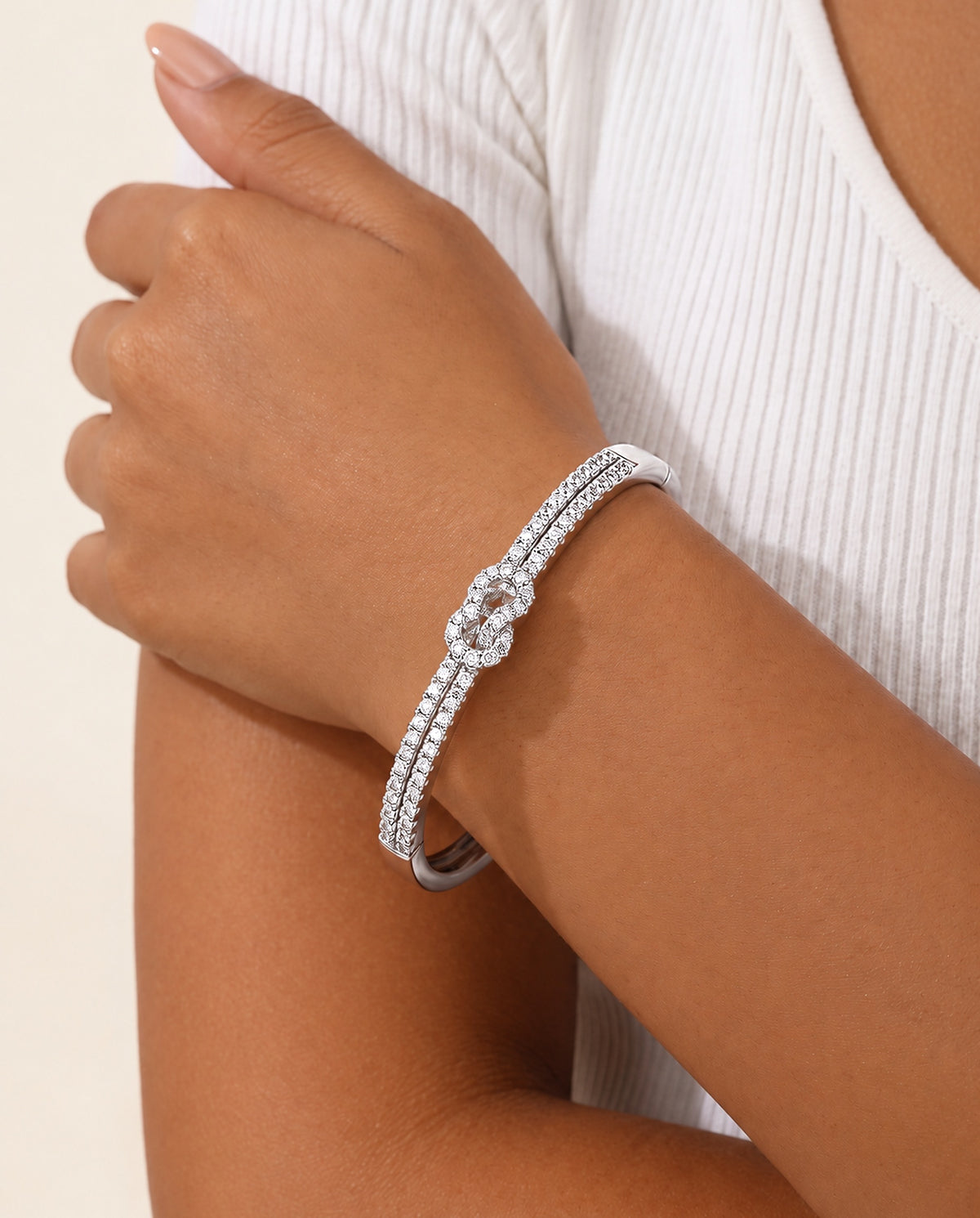 Pavé Knot Bangle Bracelet - Silver