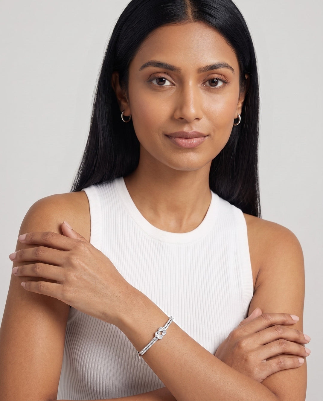 Pavé Knot Bangle Bracelet - Silver